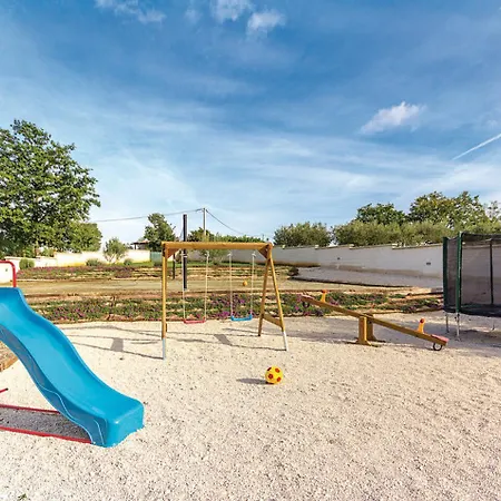 Casa For 8 People Near Pula With Volleyball Pitch And Children Playground Willa *