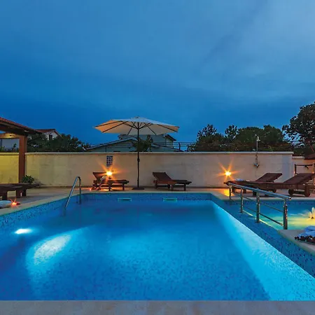 Casa For 8 People Near Pula With Volleyball Pitch And Children Playground *